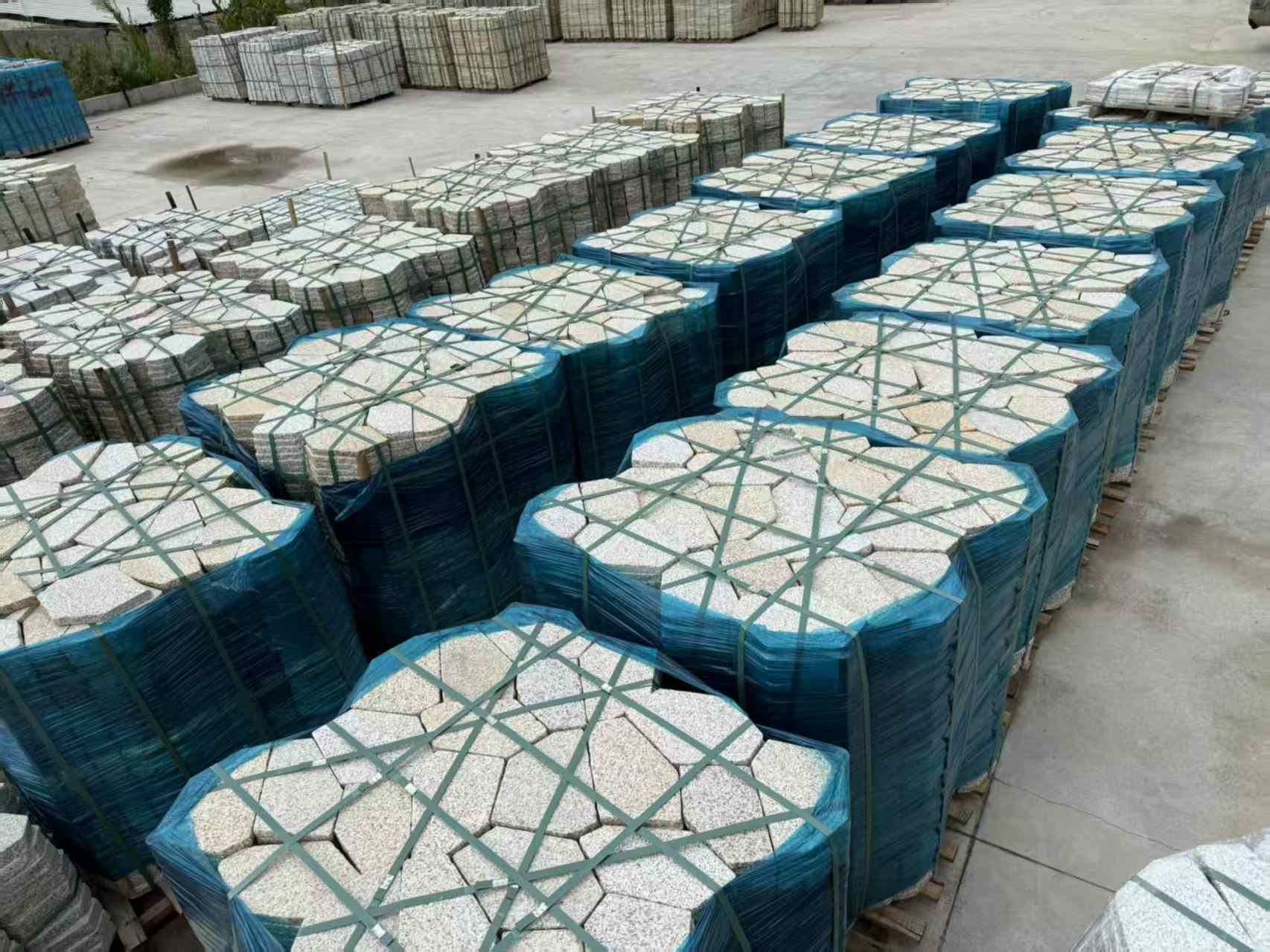 威海黄金麻冰裂纹 碎拼