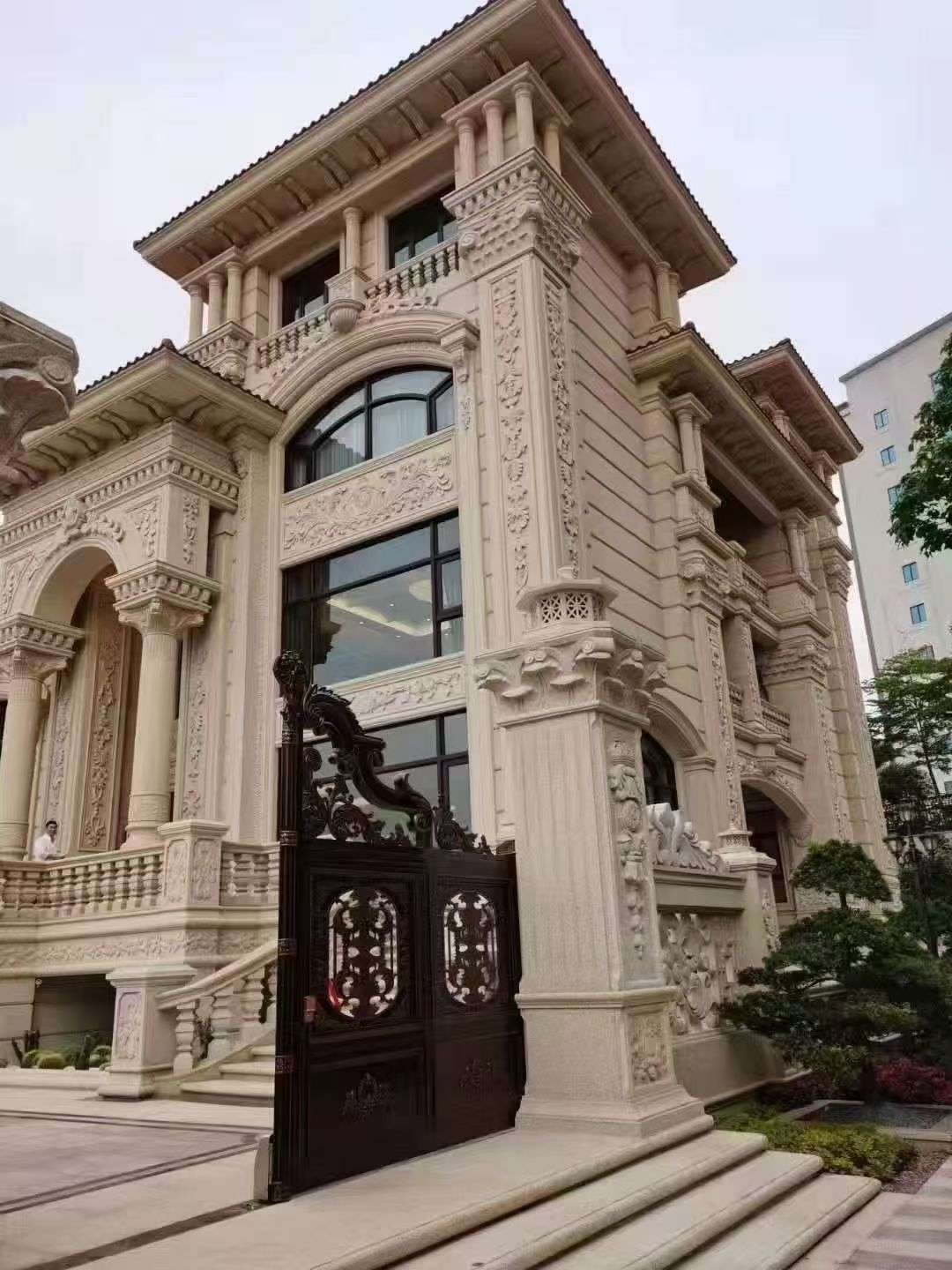 威海黄金麻别墅外墙异形定制